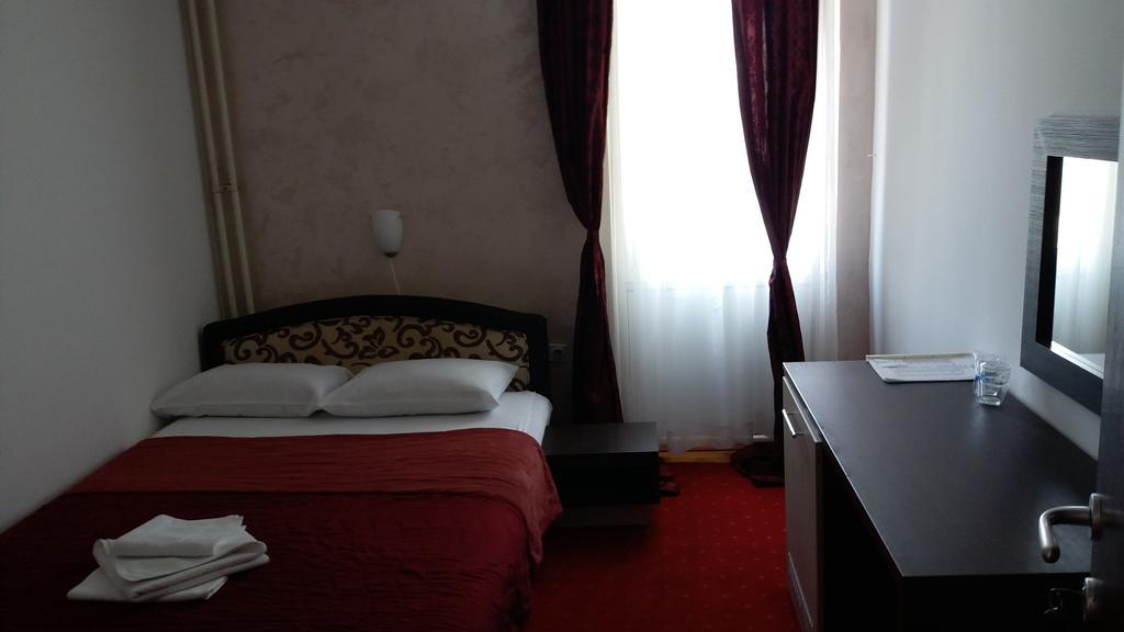 Gros Hotel - Leskovac Leskovac  Exterior photo